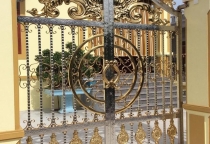 THI CÔNG CỬA SẮT BA TRI