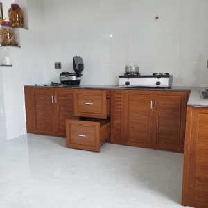 LẮP TỦ BẾP GIÁ TỐT BA TRI