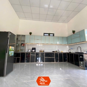 ĐƠN VỊ THI CÔNG TỦ BẾP UY TÍN BẾN TRE