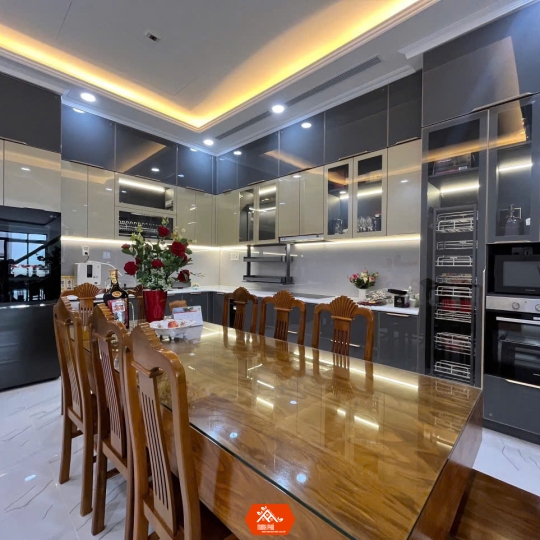 TỦ BẾP BẾN TRE CAO CẤP GIÁ TỐT
